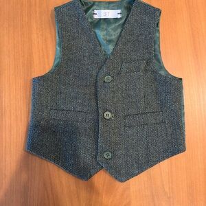 Kids Gray Herringbone Vest